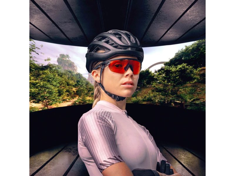 Oakley Sphaera Slnečné okuliare OO 9403 09