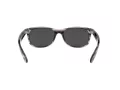 Ray-Ban New Wayfarer Slnečné okuliare RB 2132 6430/B1